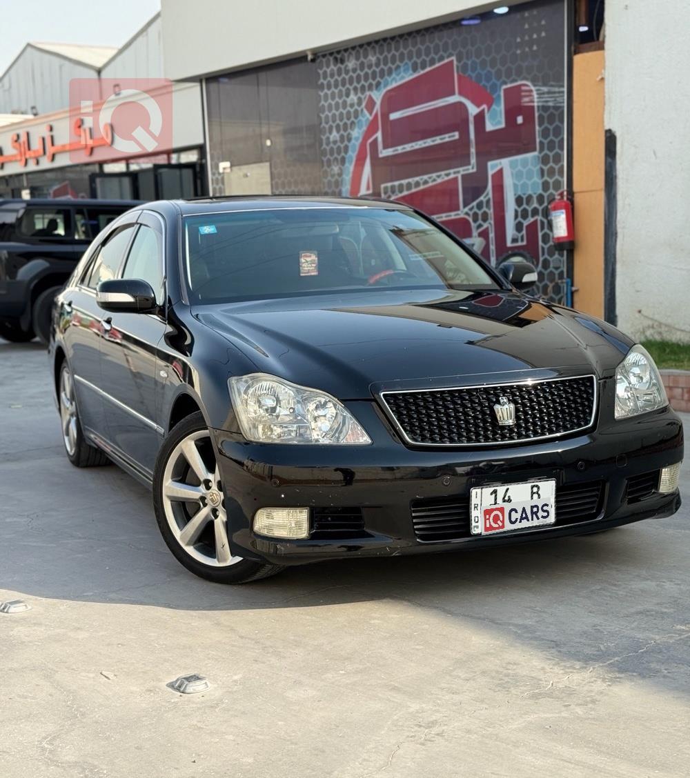 تويوتا كراون